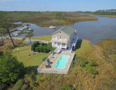 Sawyers Lodge - K9999